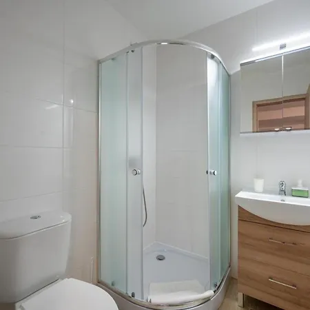 Tereza & Free Parking Bratislava