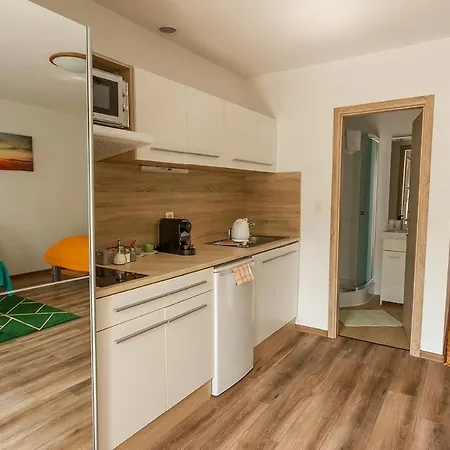 Daire Tereza & Free Parking Bratislava