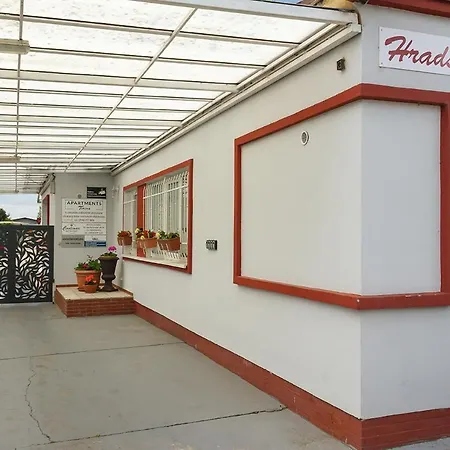 Tereza & Free Parking Apartment *