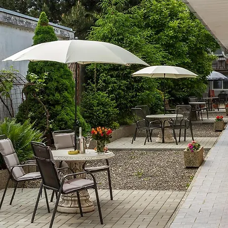 Tereza & Free Parking Apartment