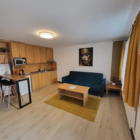 Tereza & Free Parking Apartment