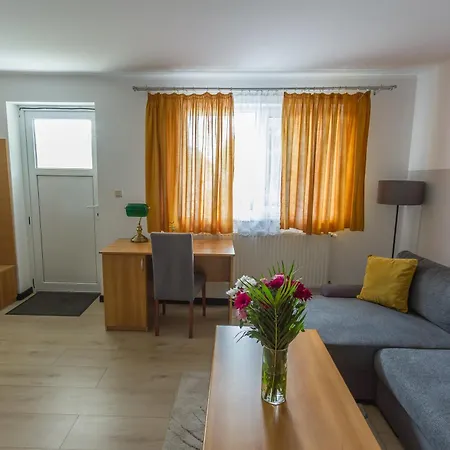 Tereza & Free Parking Apartment